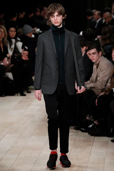 Look 42